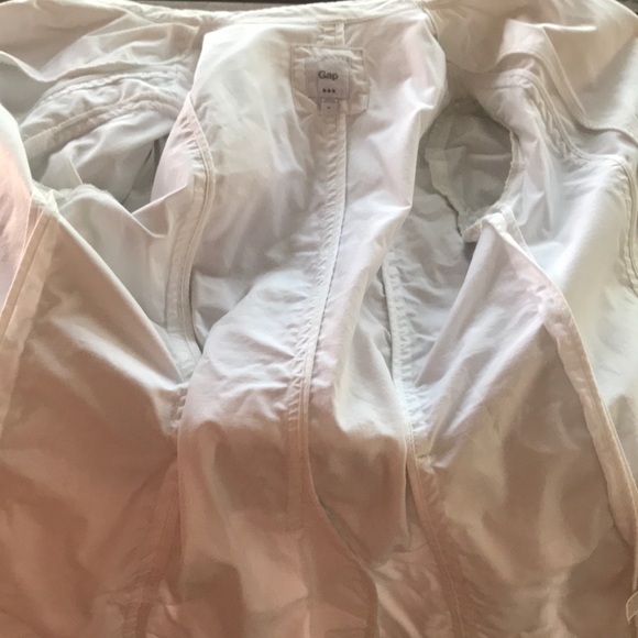 Gap Trench Style Coat - Picture 9 of 10